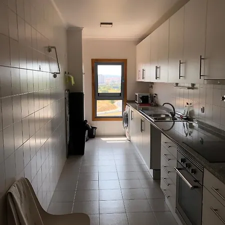 Apartamento Inteiro Maravilhoso, Simples E Luxuoso Lisbon