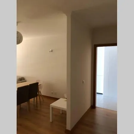 Apartamento Inteiro Maravilhoso, Simples E Luxuoso * Lisbon